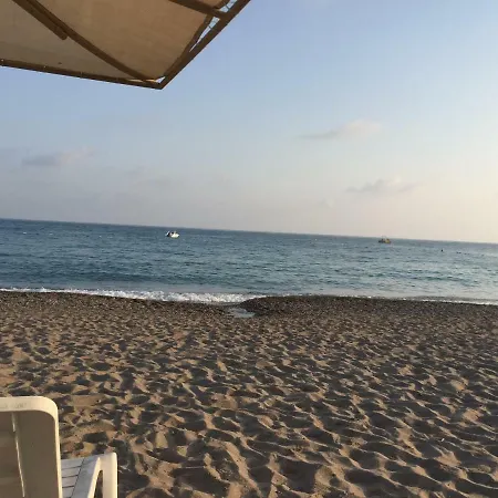 Lovely Three Bedroom House Near A White Sandy Beach Alanya