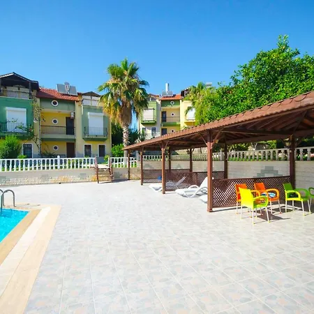 Lovely Three Bedroom House Near A White Sandy Beach Alanya
